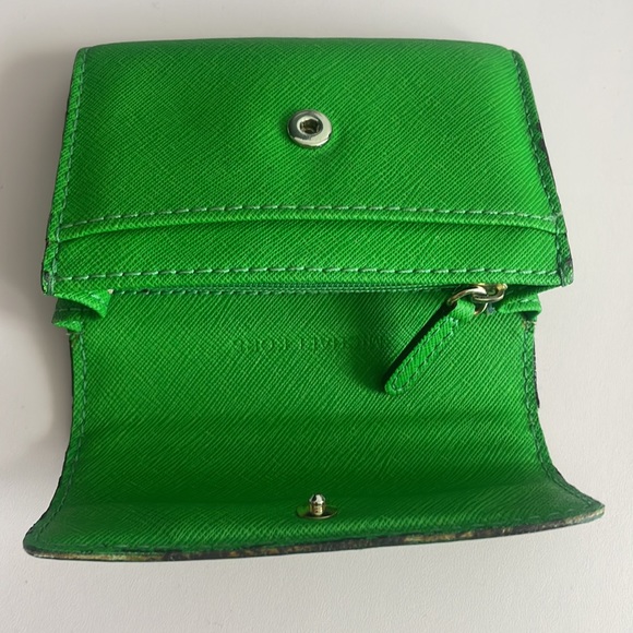 Michael Kors Card Wallet - Picture 5 of 5